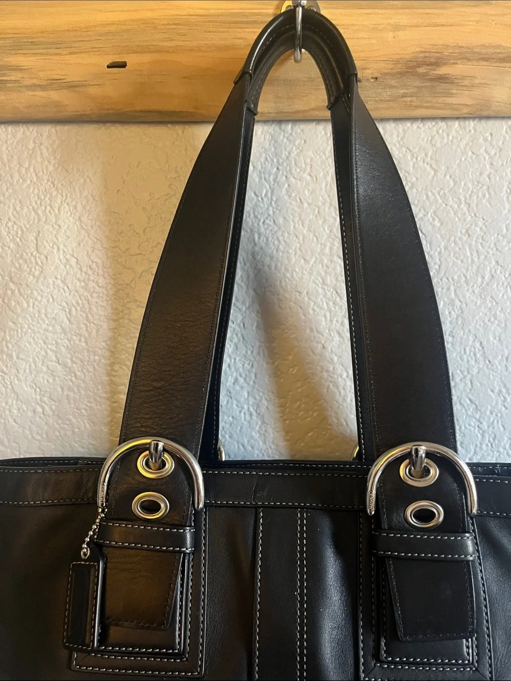 Coach Y2K Black Leather Tote Bag Silver Buckle Hardware White Contrast Stiching - Picture 3 of 16